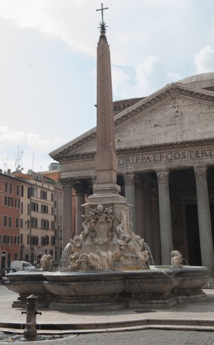 Rome Fontana del Pantheon