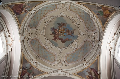 Chiesa di San Vincenzo's ceiling